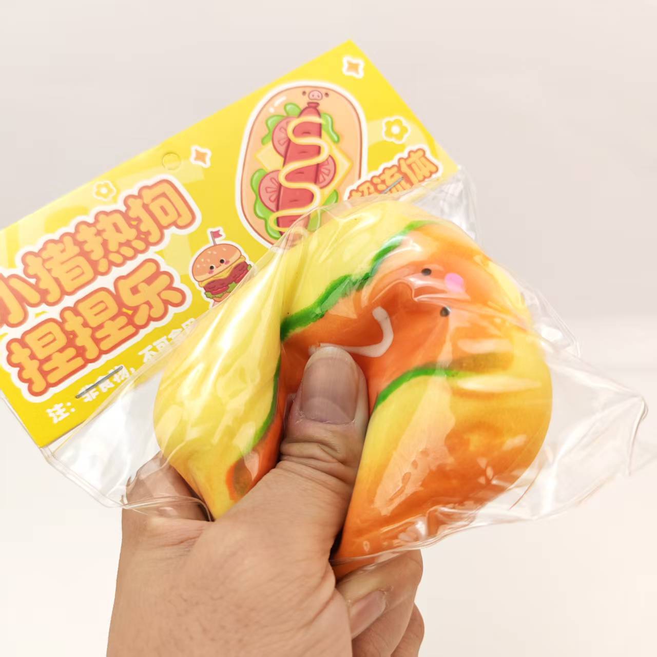 4 Parça Gerçekçi Hot Dog Şekli - Pet Supplies In Bulk incelemesi ve fiyatı